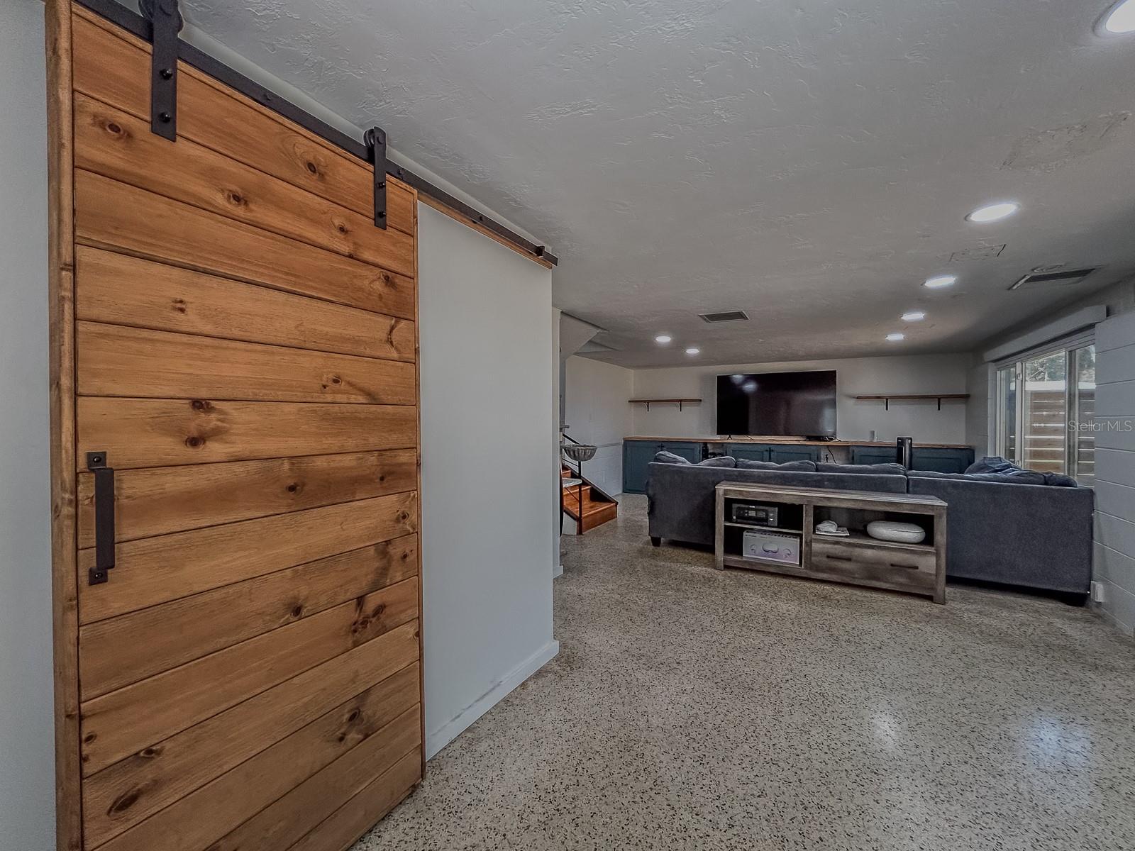 4247 DR MARTIN LUTHER KING JR ST N