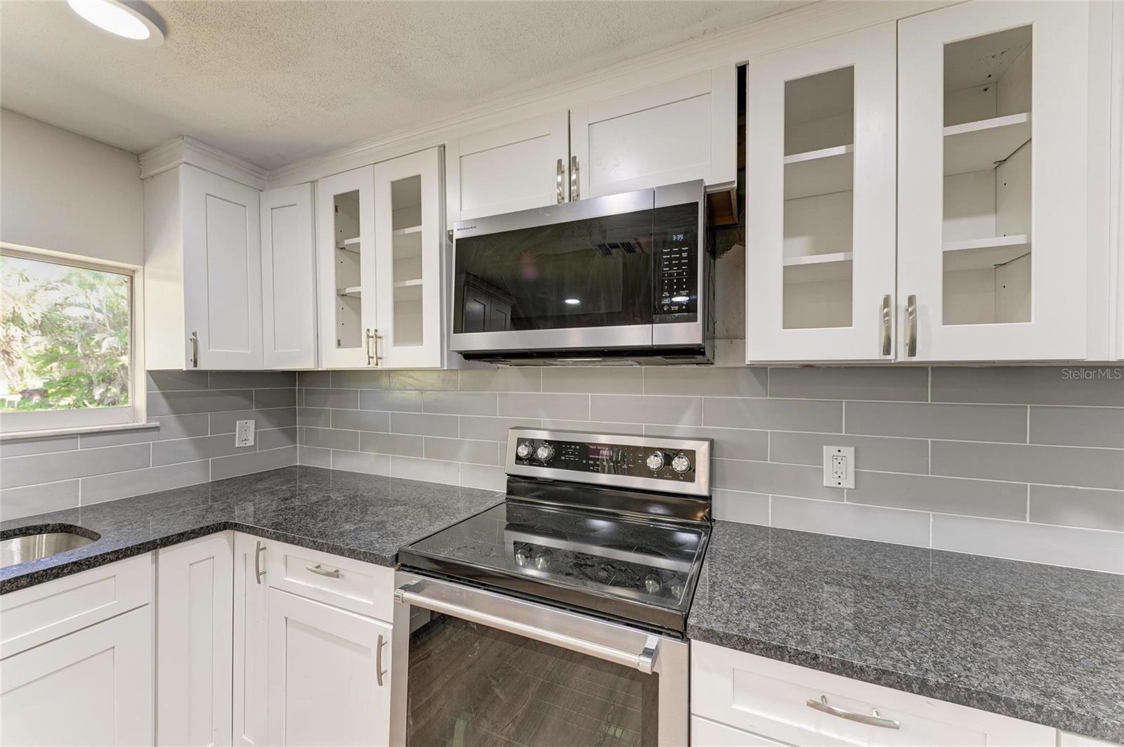 8164 ROBERT ST