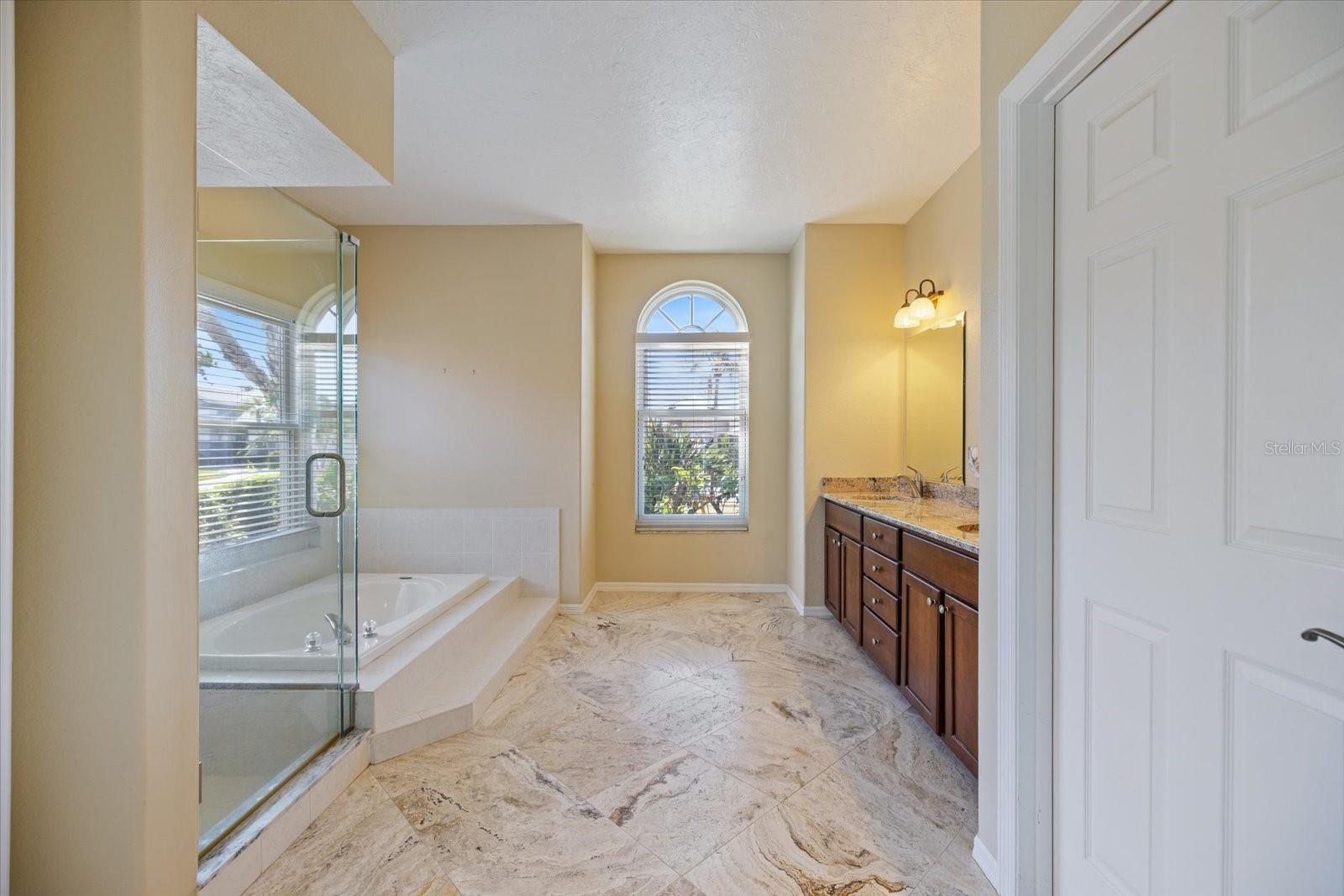 4565 DEER CREEK BLVD