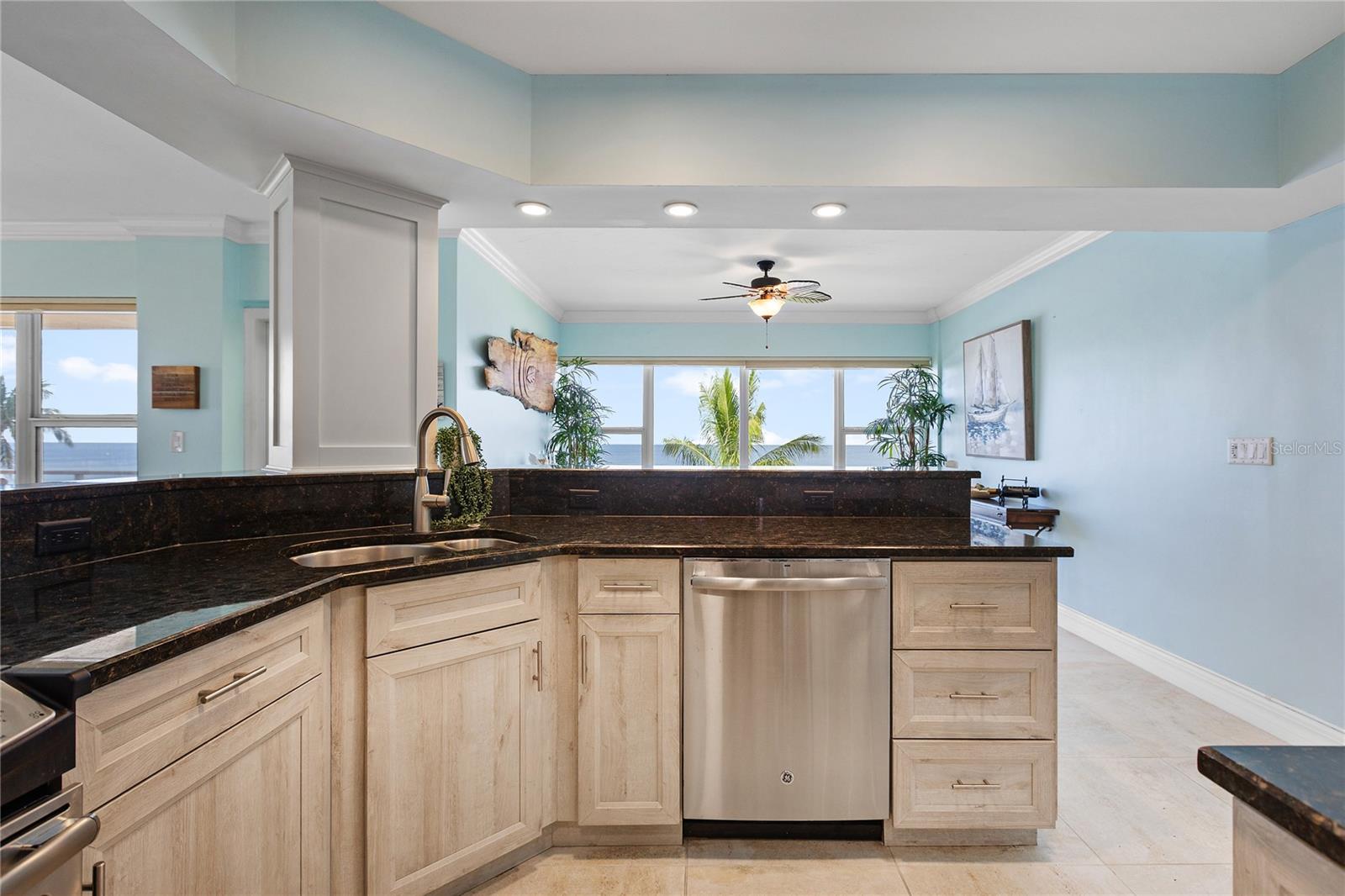 603 LONGBOAT CLUB RD #304N