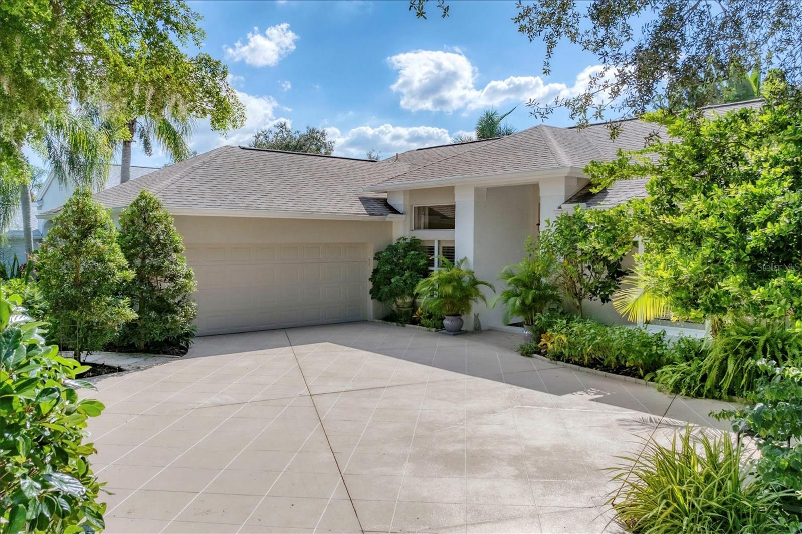 6102 SONESTA CT