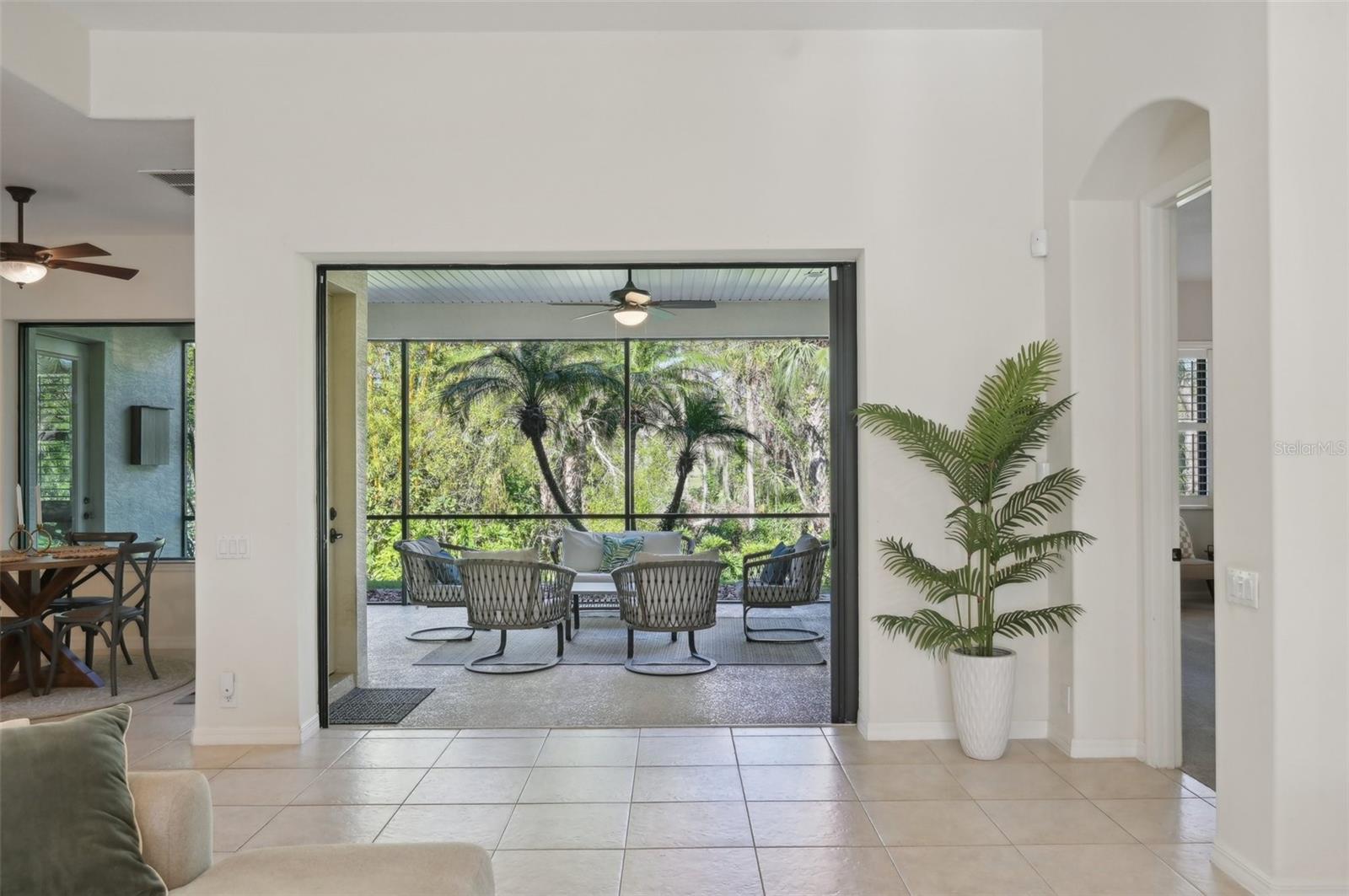 11516 28TH STREET CIR E