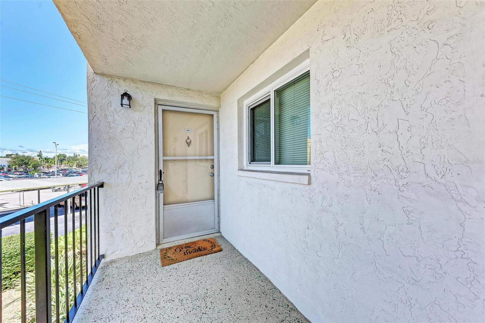 708 TAMIAMI TRL S #201