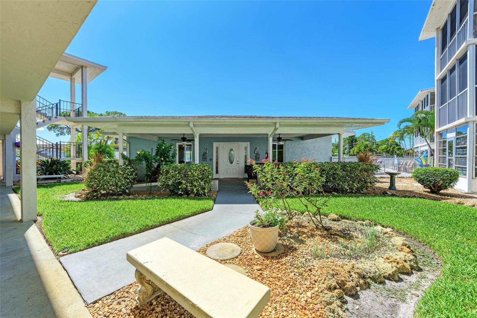 708 TAMIAMI TRL S #201