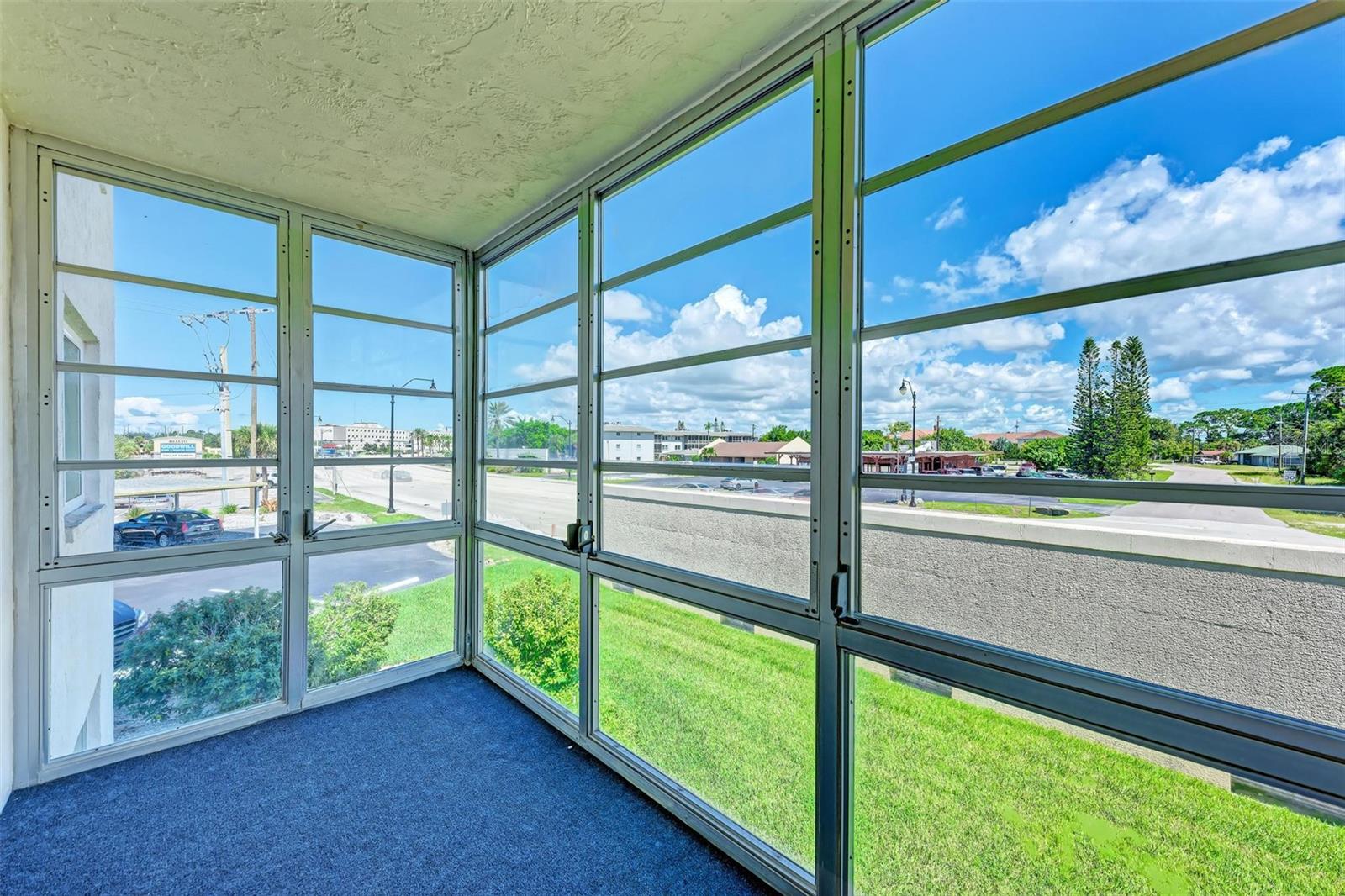 708 TAMIAMI TRL S #201