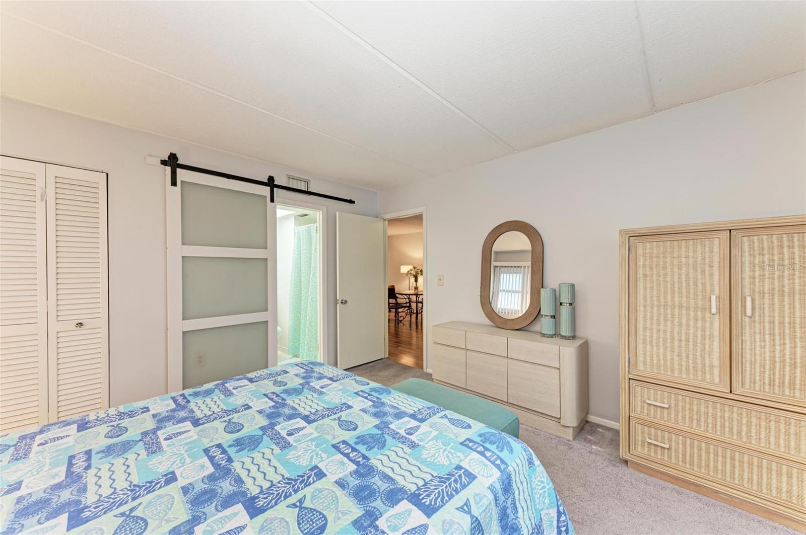 708 TAMIAMI TRL S #201