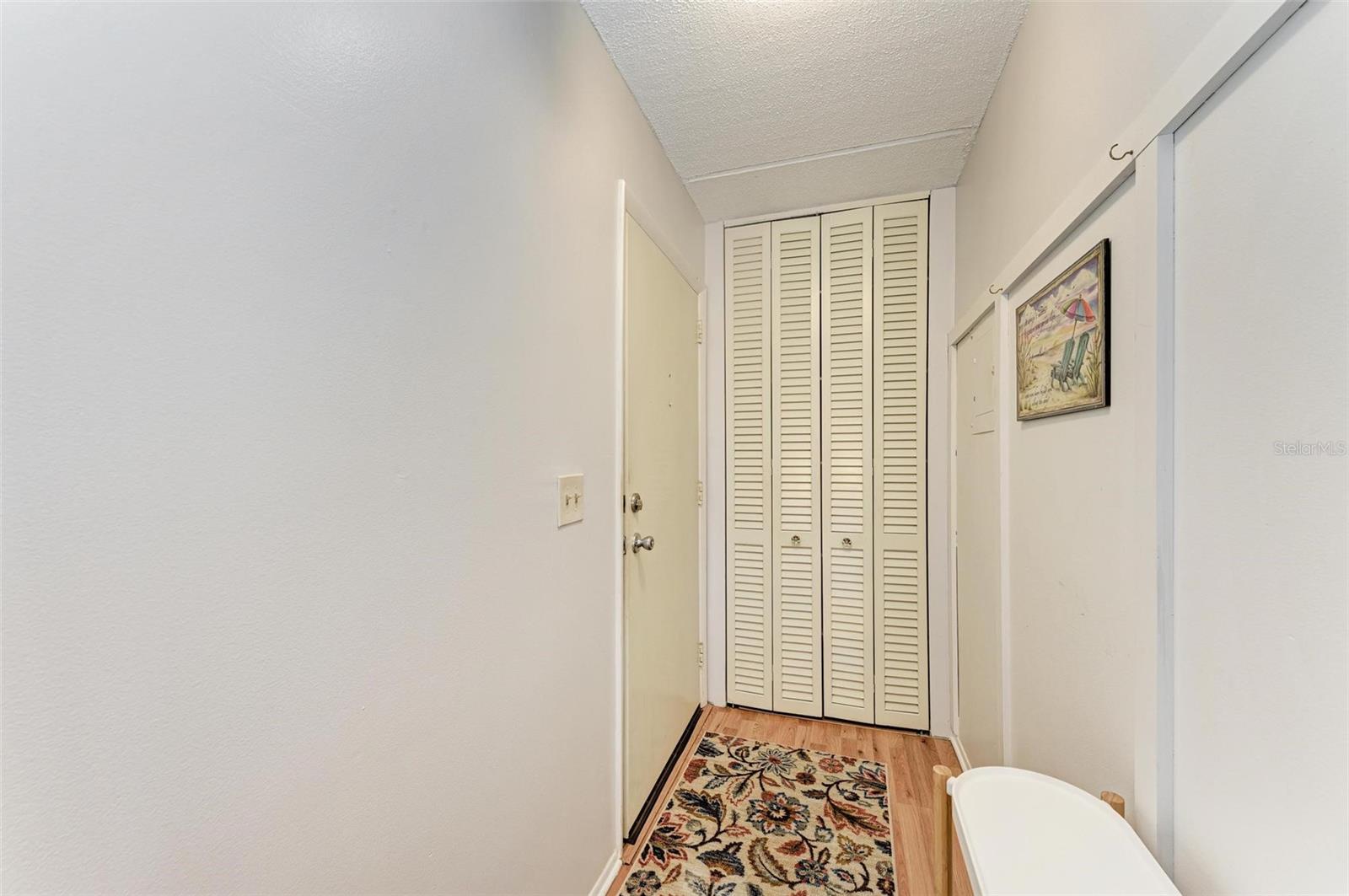 708 TAMIAMI TRL S #201