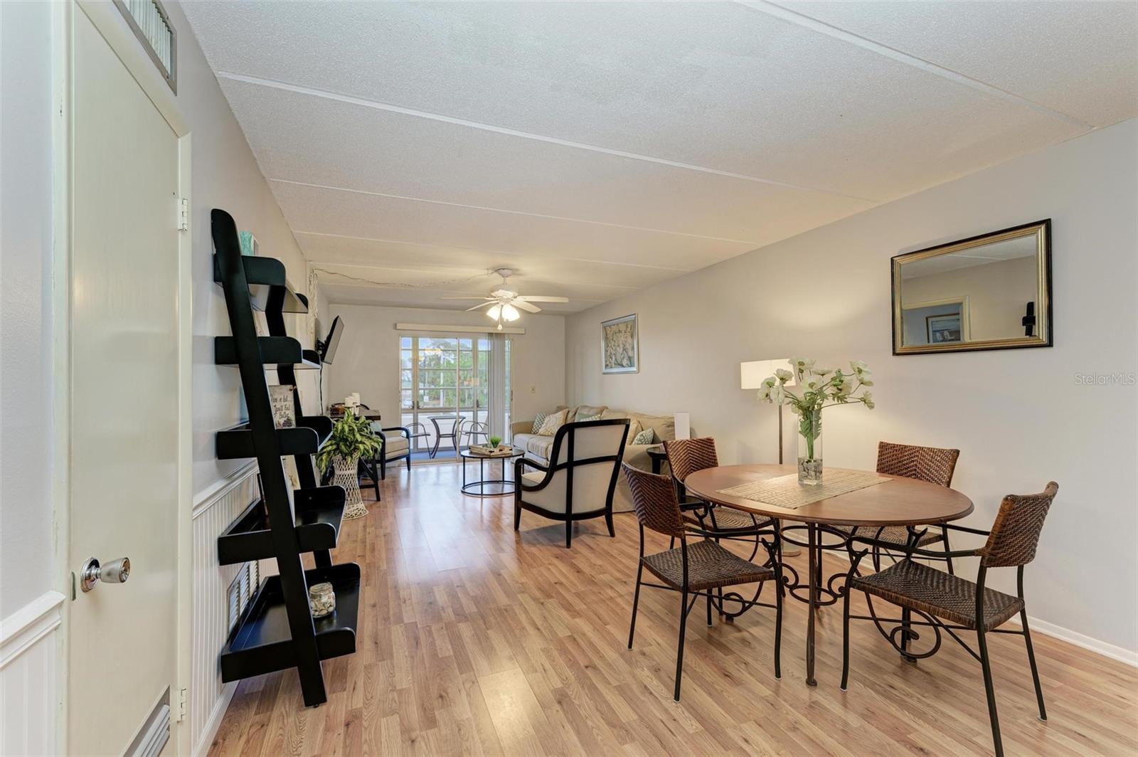 708 TAMIAMI TRL S #201