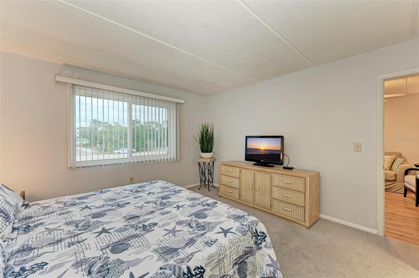 708 TAMIAMI TRL S #201