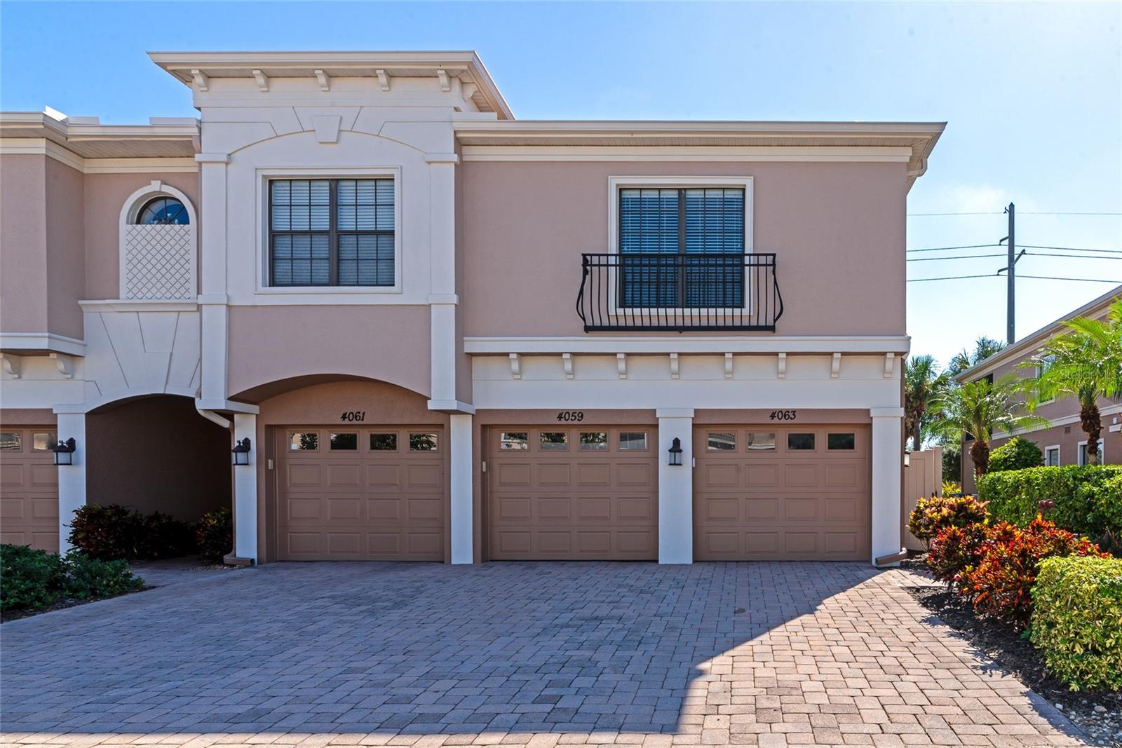 4063 OVERTURE CIR #4063