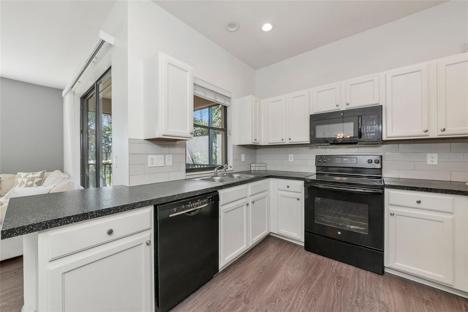 4063 OVERTURE CIR #4063