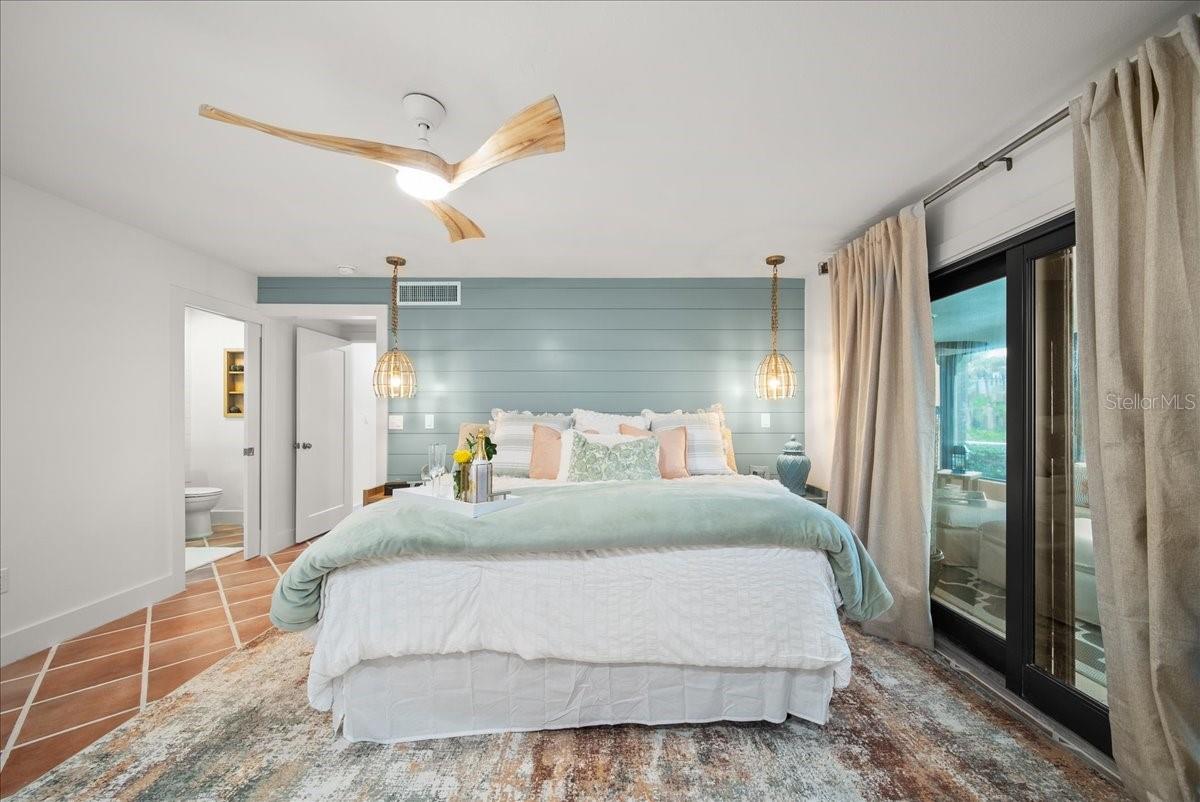 718 GOLDEN BEACH BLVD #1