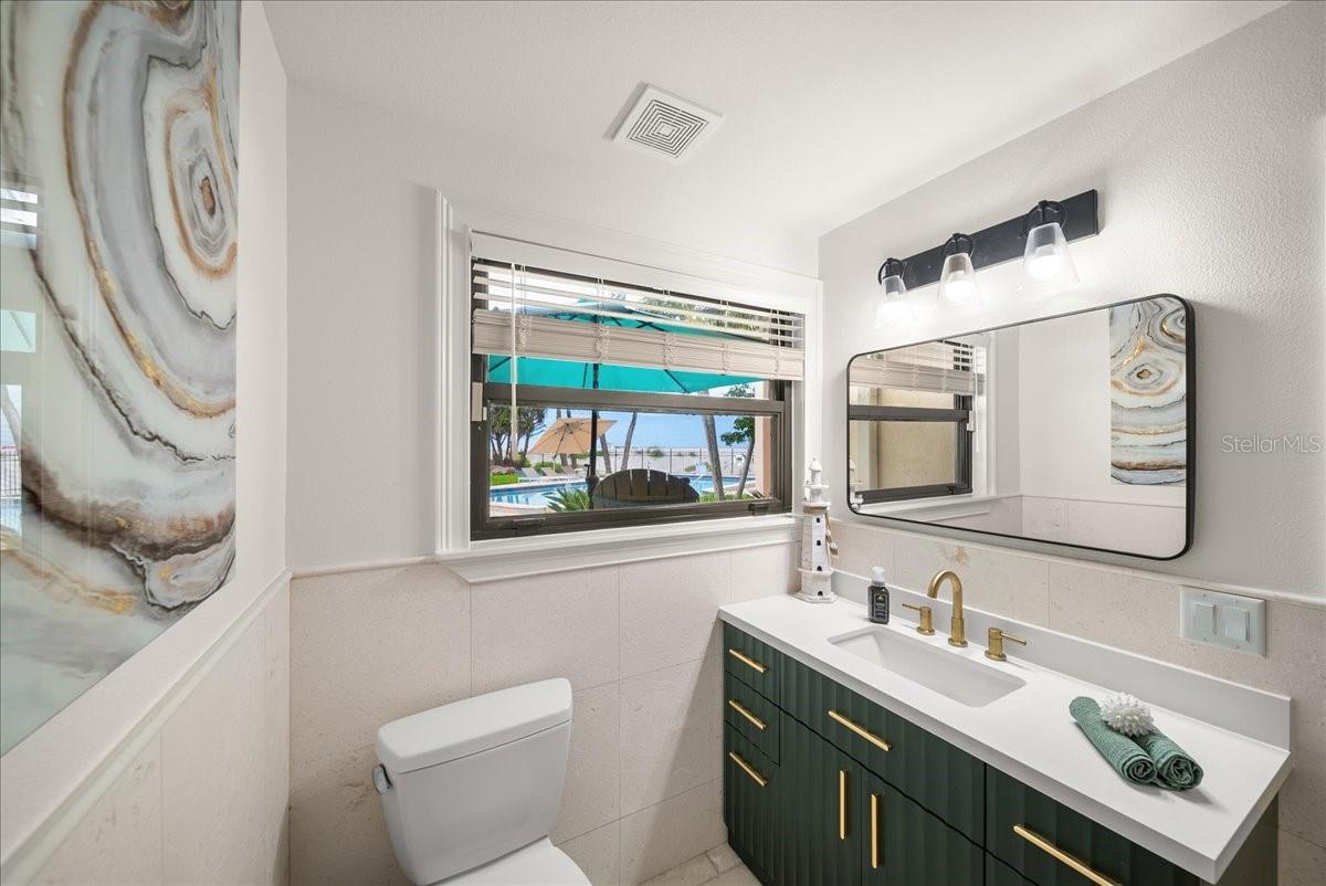 718 GOLDEN BEACH BLVD #1