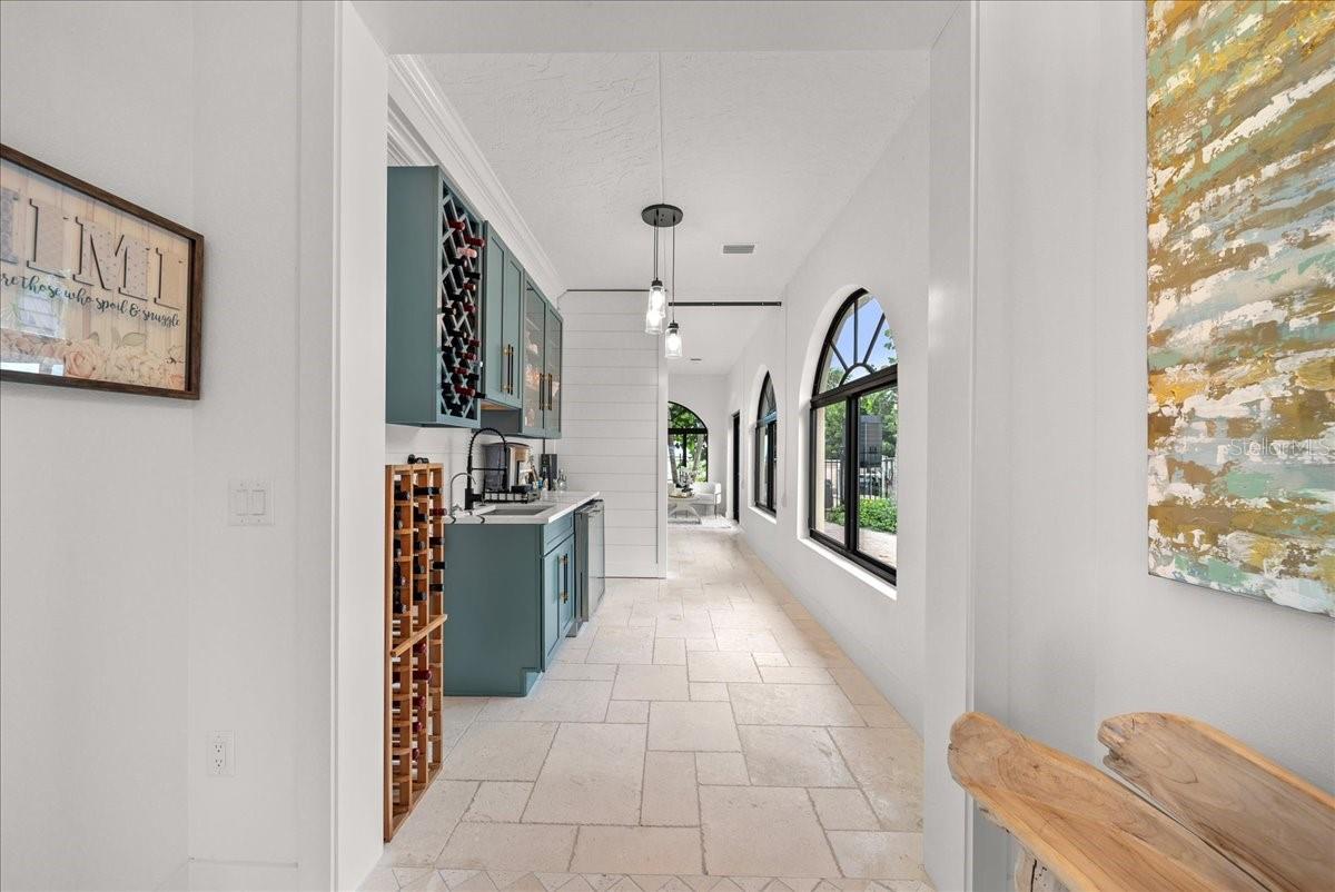 718 GOLDEN BEACH BLVD #1