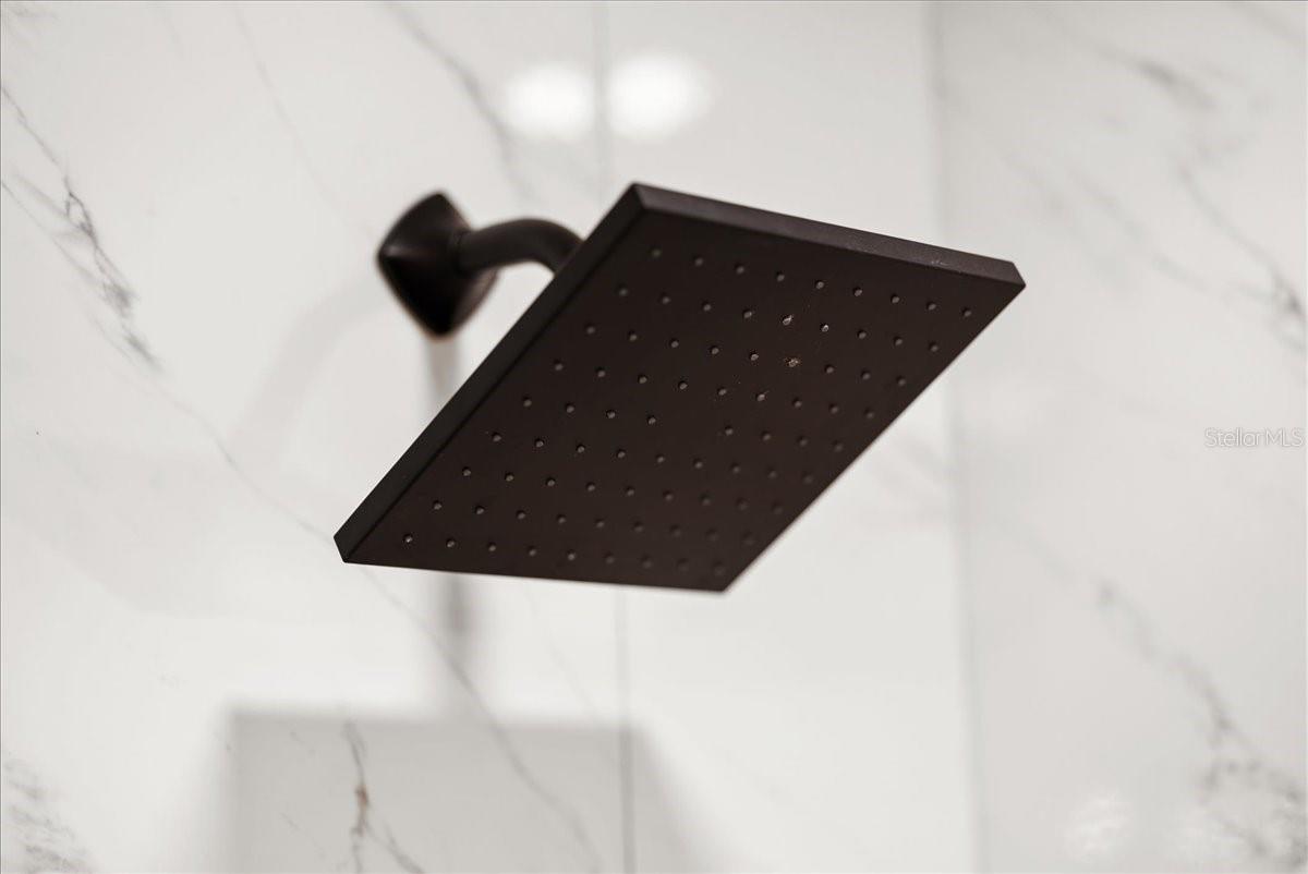 718 GOLDEN BEACH BLVD #1