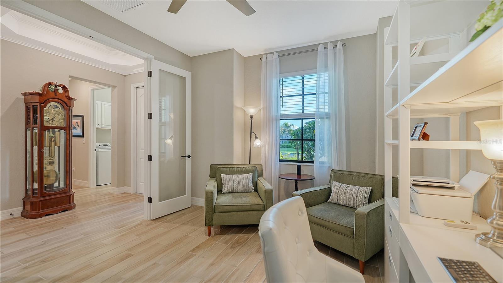 17609 HICKOK BELT LOOP