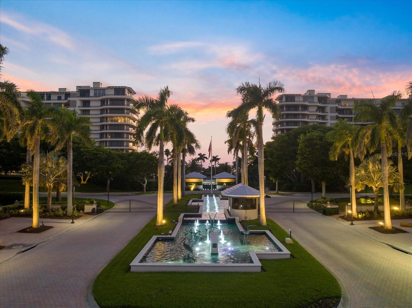 415 L AMBIANCE DR #C403