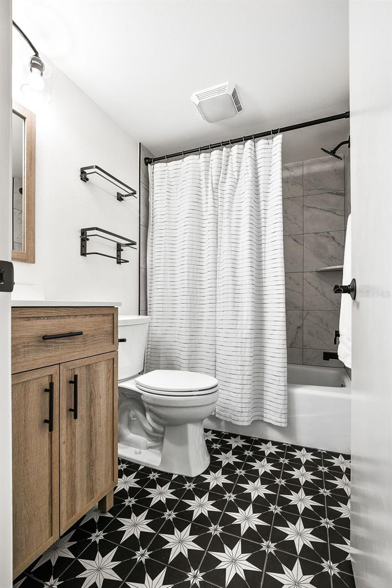 1508 PELICAN COVE RD #230