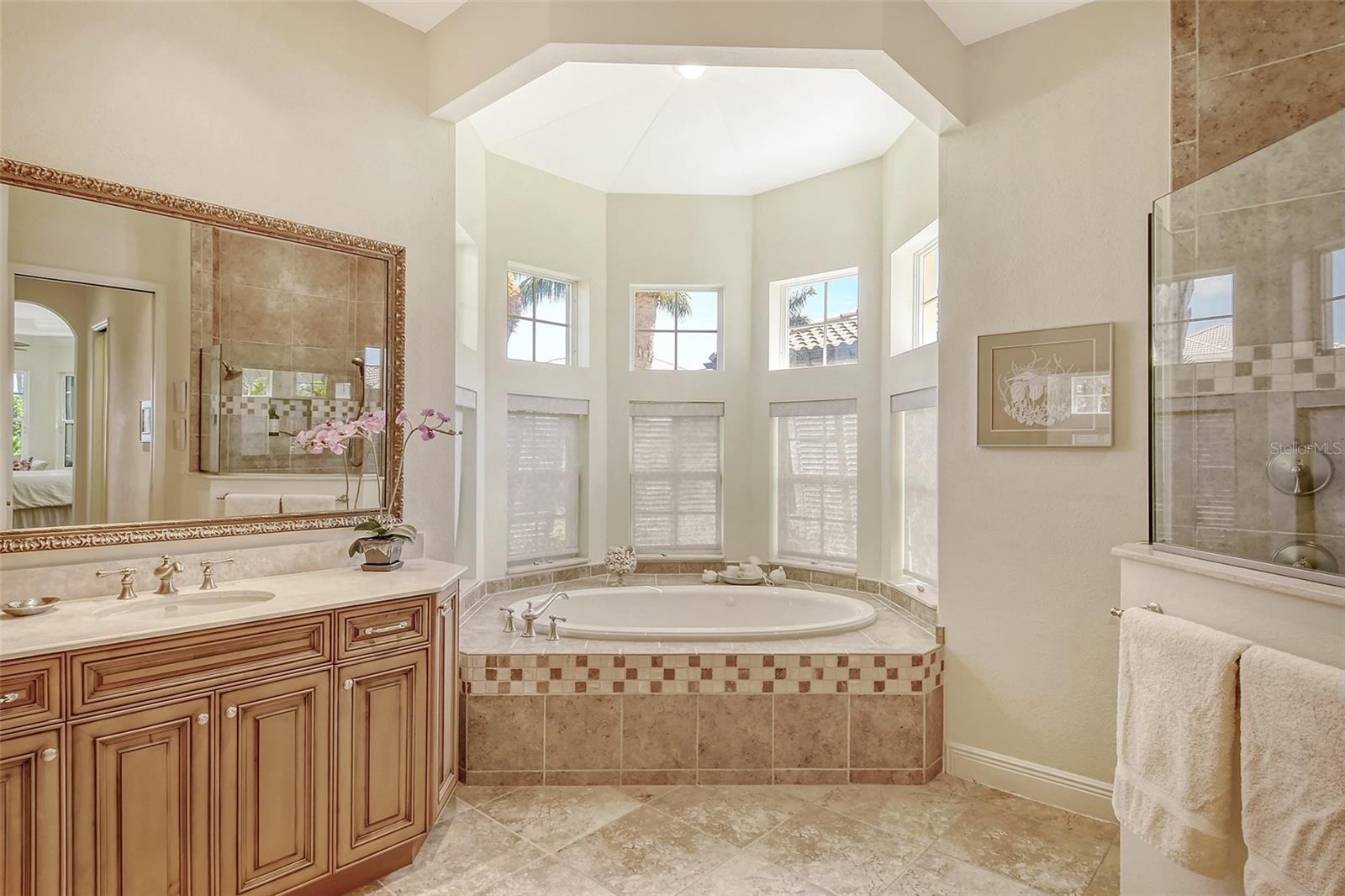 811 RIVIERA DUNES WAY