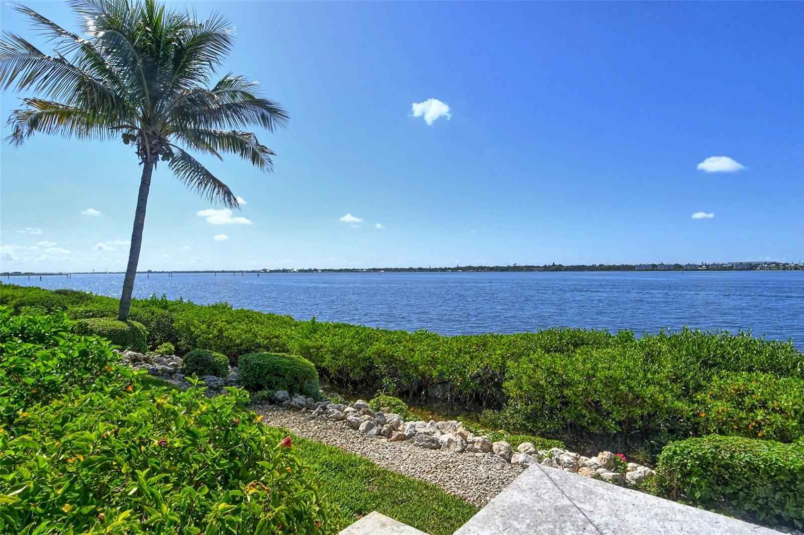 811 RIVIERA DUNES WAY