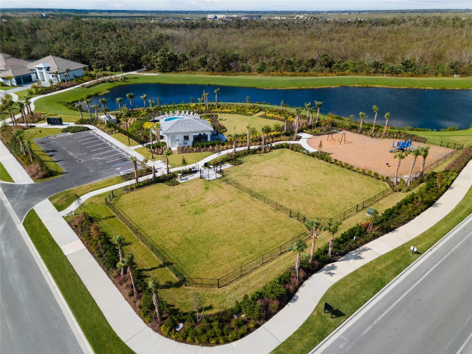 9048 TEQUILA SUNRISE DR