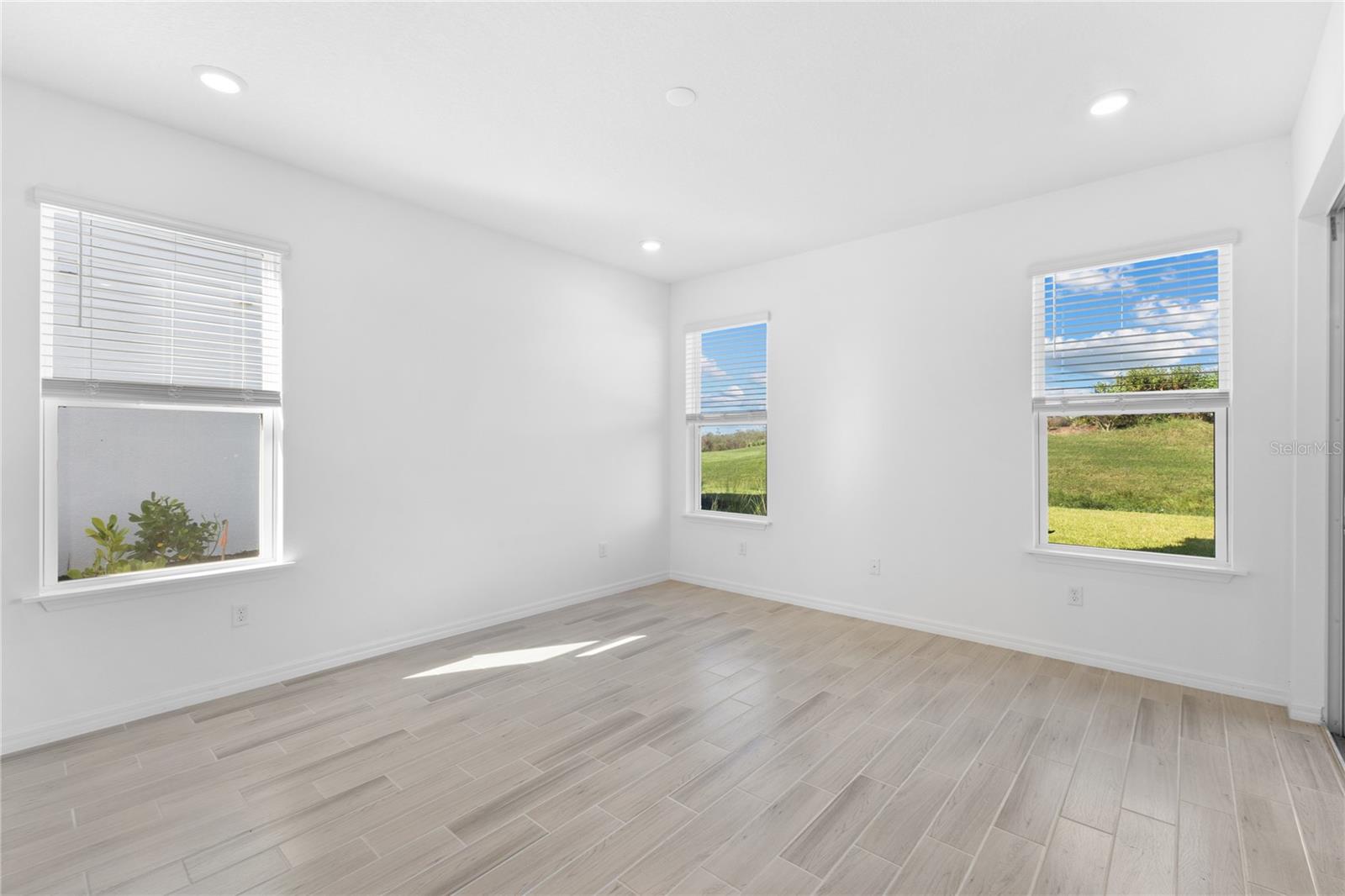 9048 TEQUILA SUNRISE DR