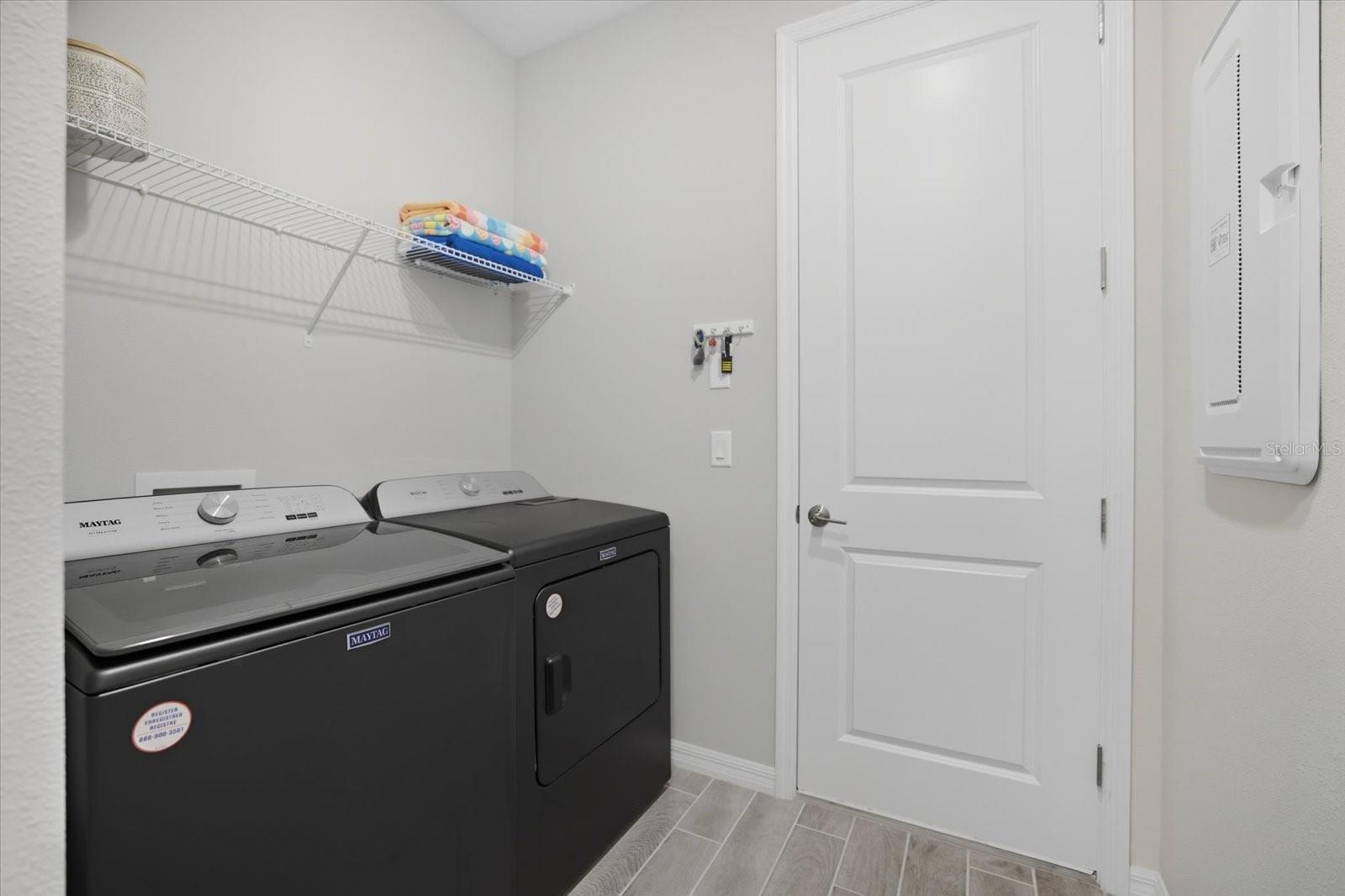 6258 GRANDVIEW HILL CT