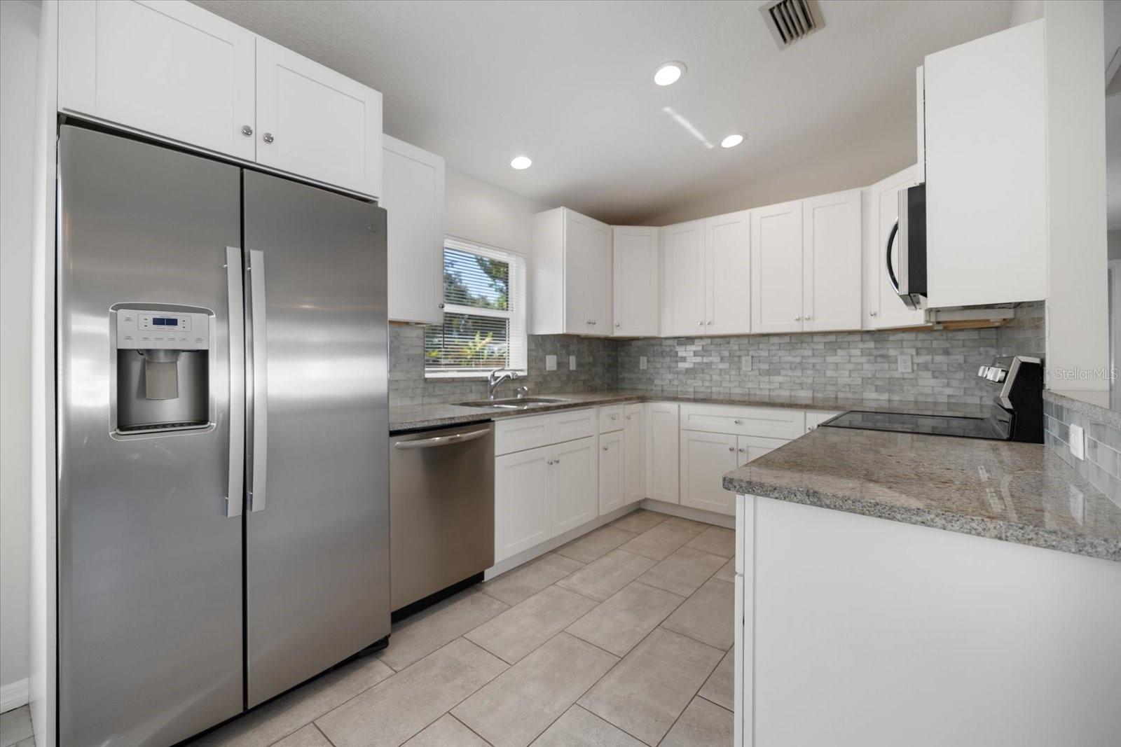 163 PENNSYLVANIA AVE