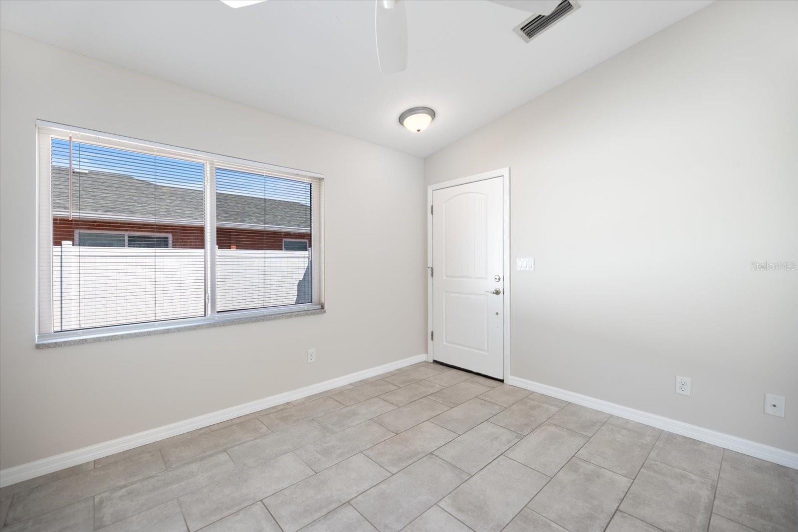 163 PENNSYLVANIA AVE