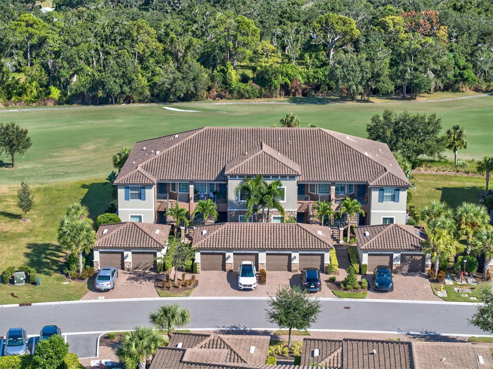 13816 MESSINA LOOP #104