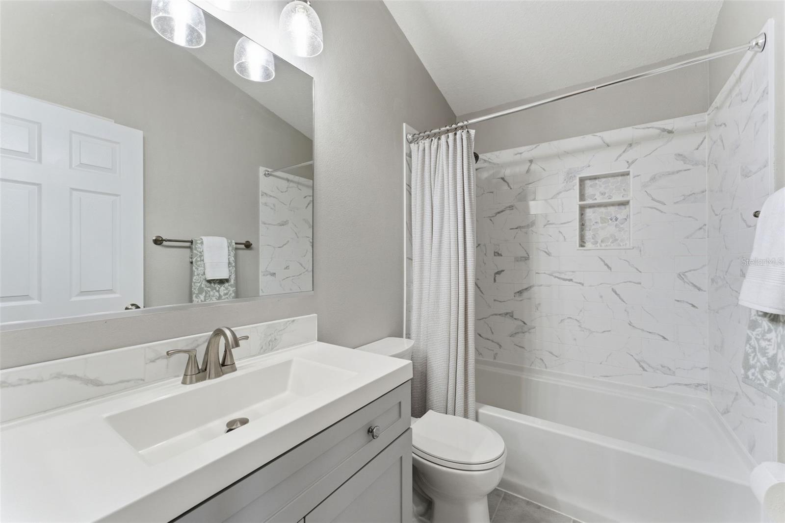 6221 FLAGFISH CT #105