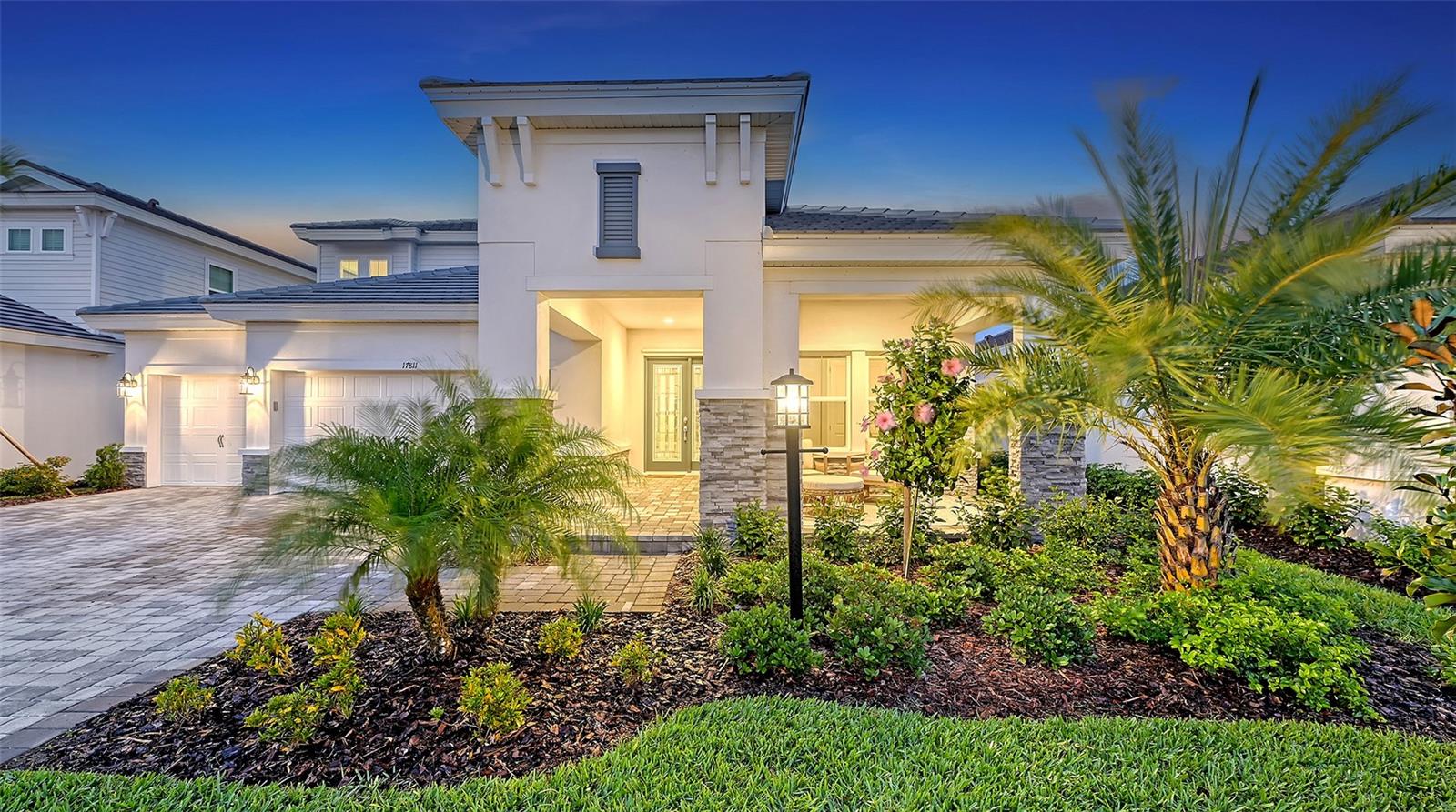 17811 ROOST PL