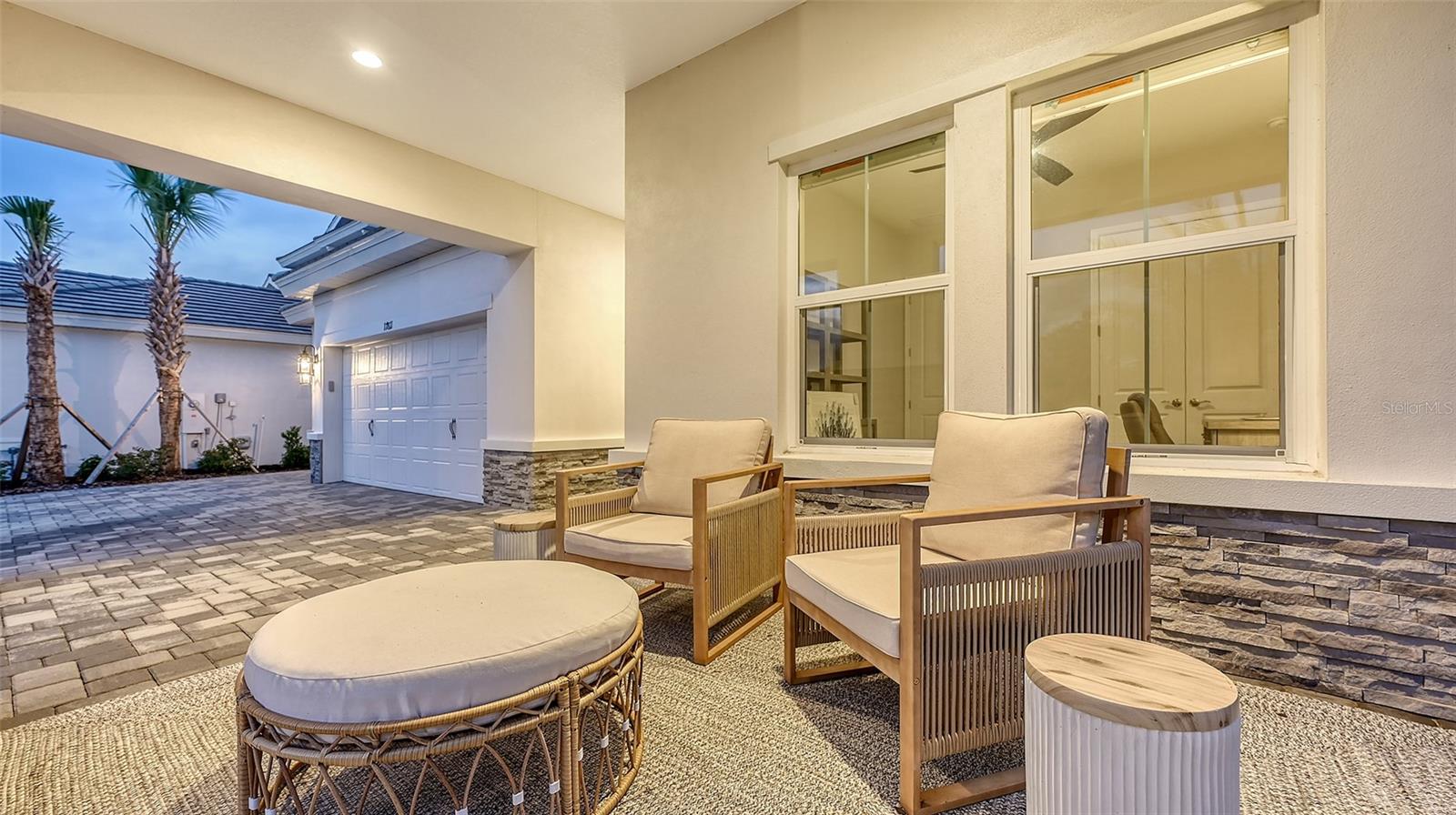 17811 ROOST PL