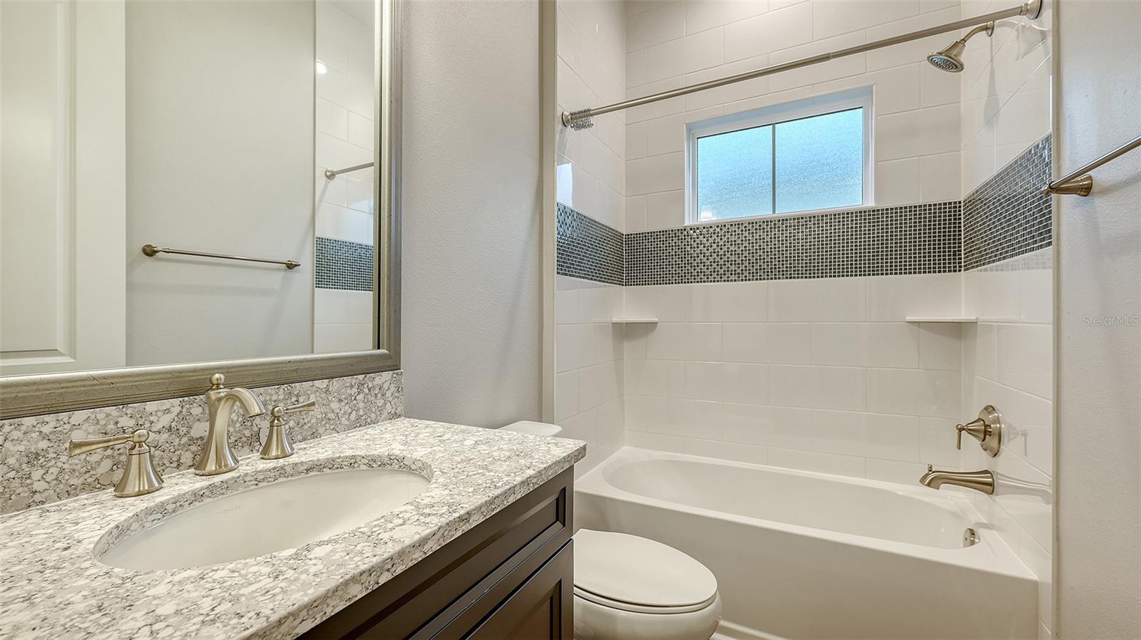 17811 ROOST PL
