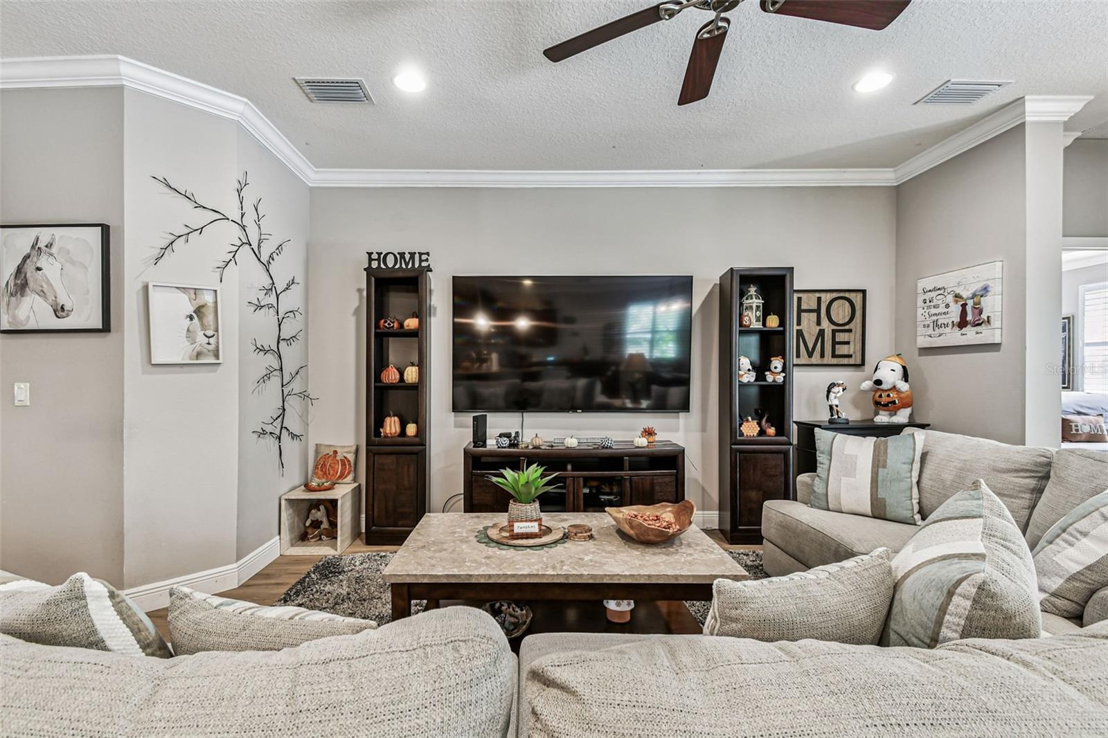 3006 ORIOLE DR