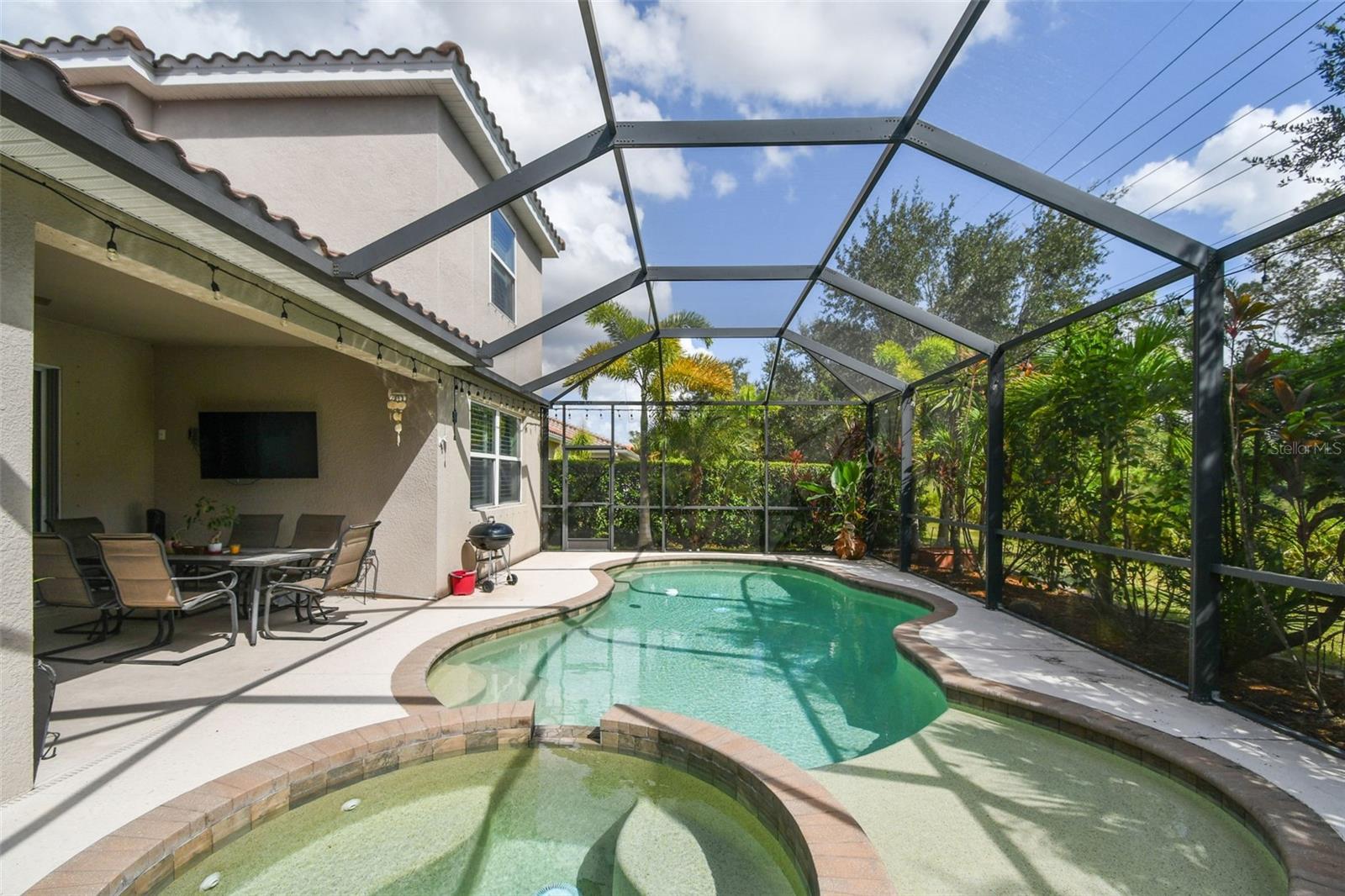 3006 ORIOLE DR