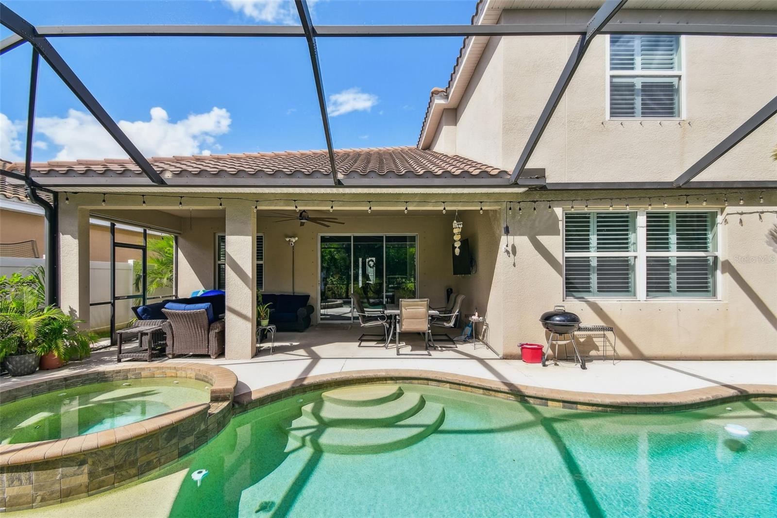 3006 ORIOLE DR