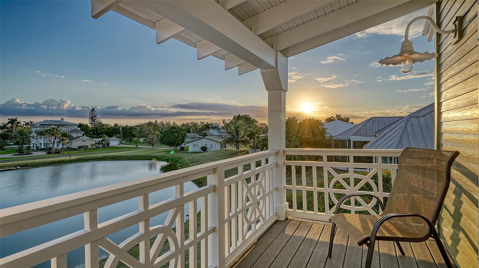 31 ISLAND CT