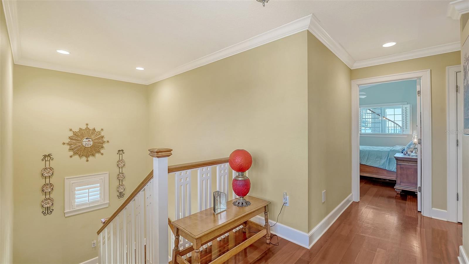 31 ISLAND CT