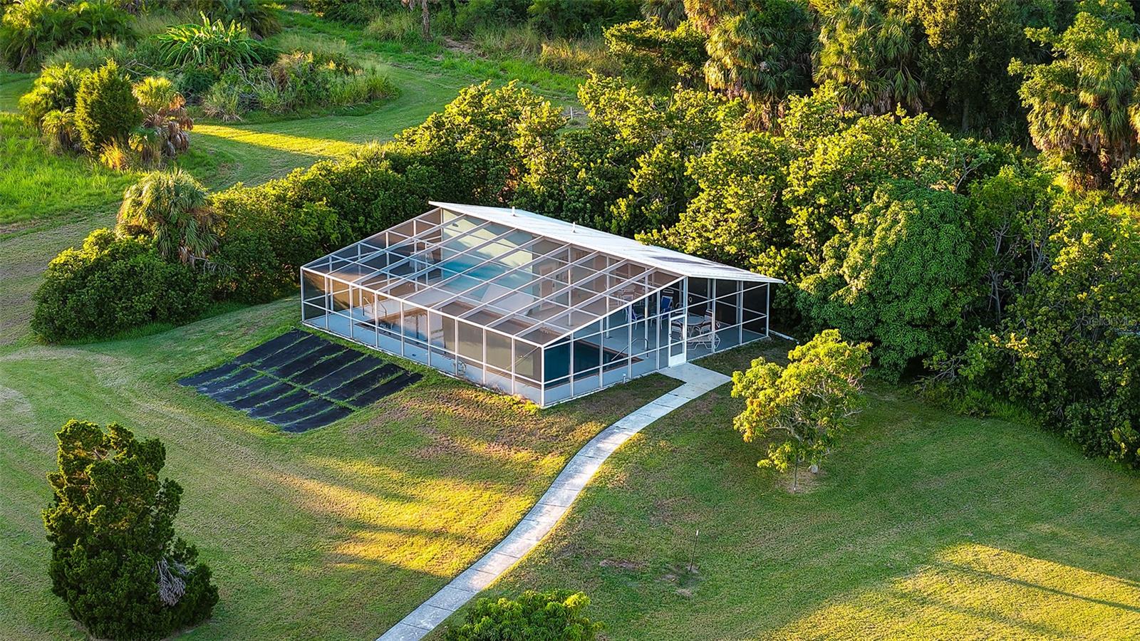 31 ISLAND CT