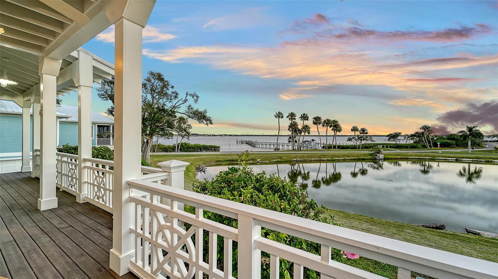 31 ISLAND CT