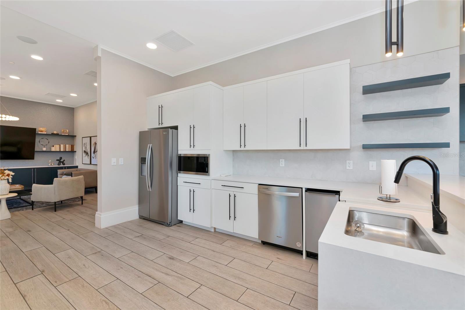 6283 SPRINGMONT LOOP