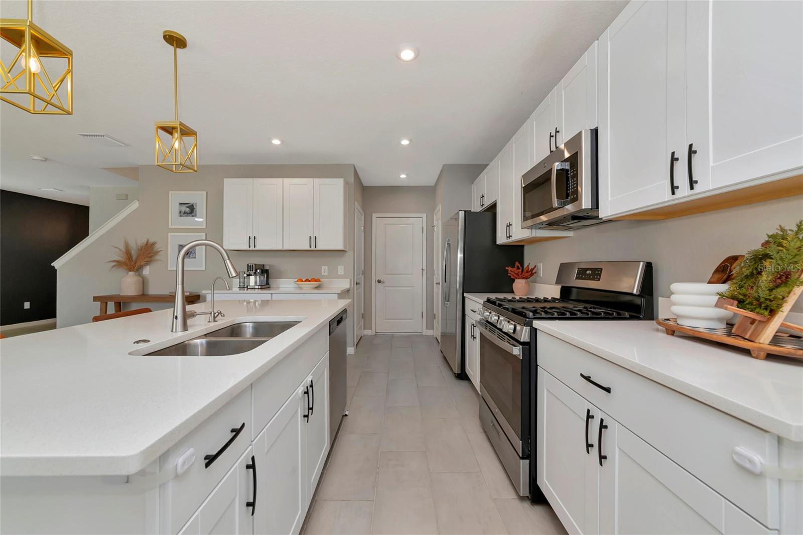 6283 SPRINGMONT LOOP