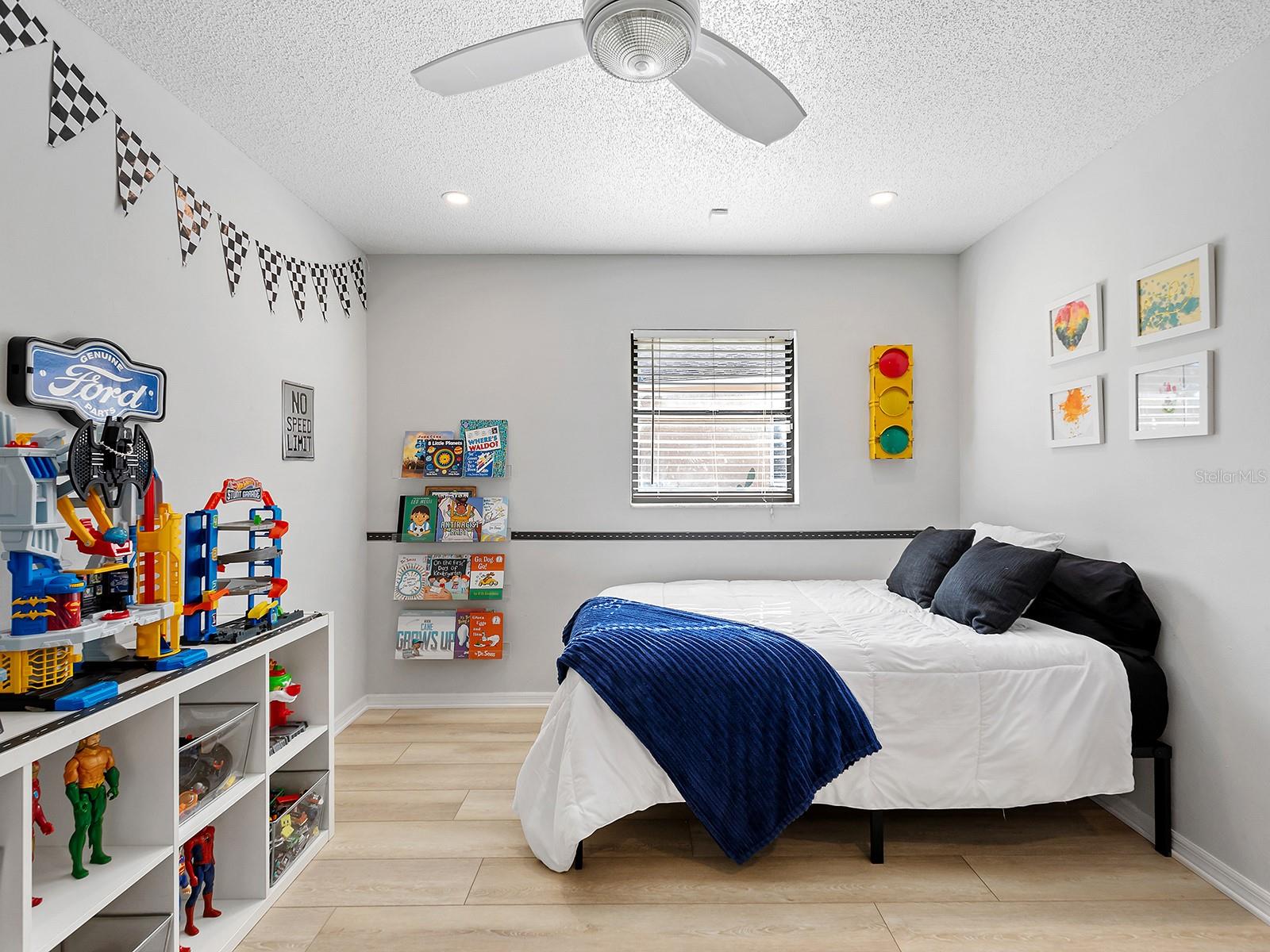6502 BIKINI WAY