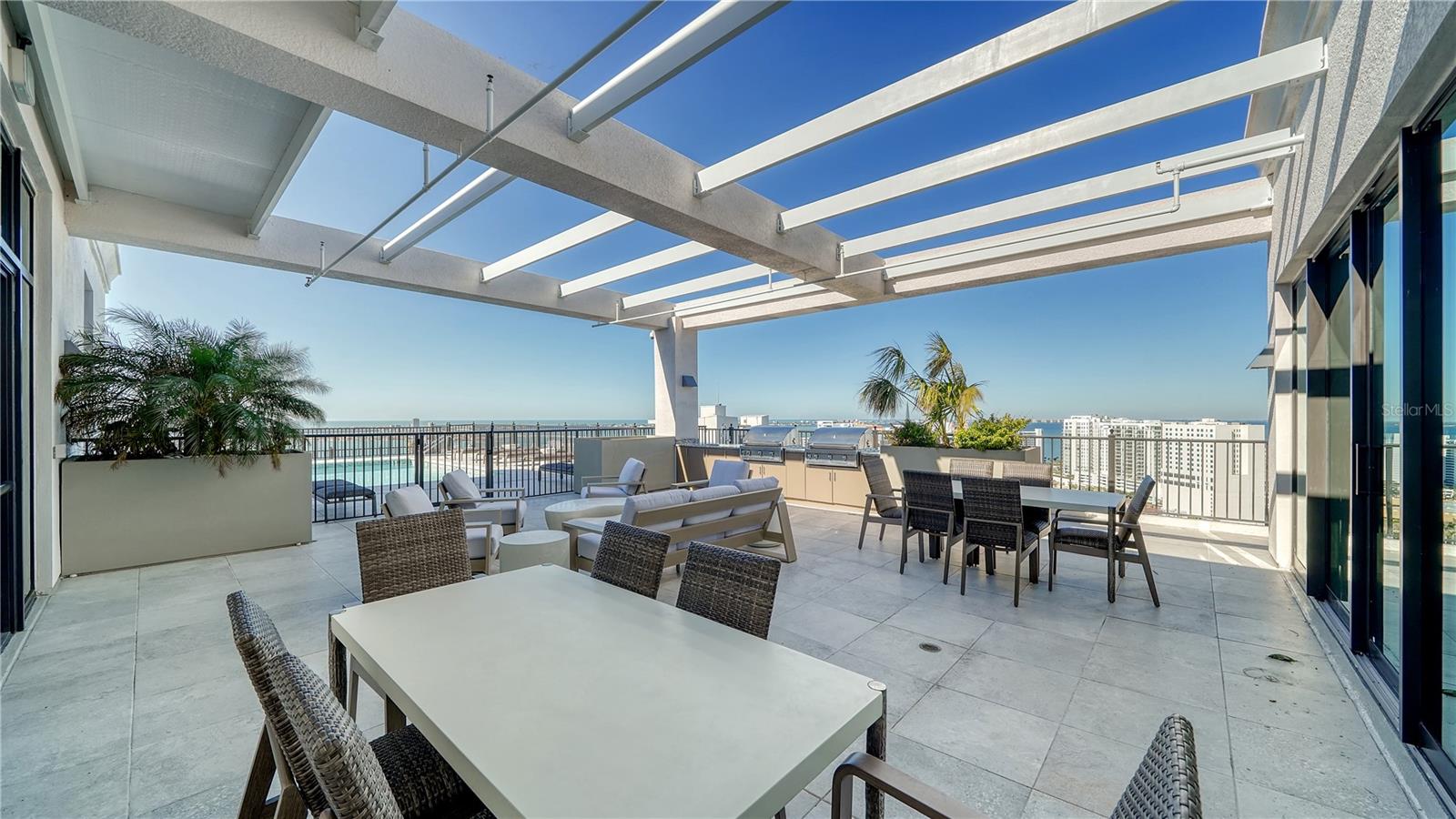 33 S PALM AVE #1702