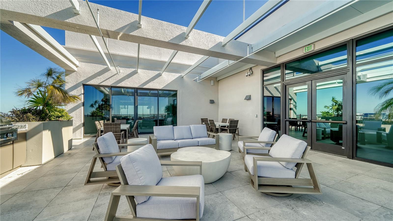 33 S PALM AVE #1702