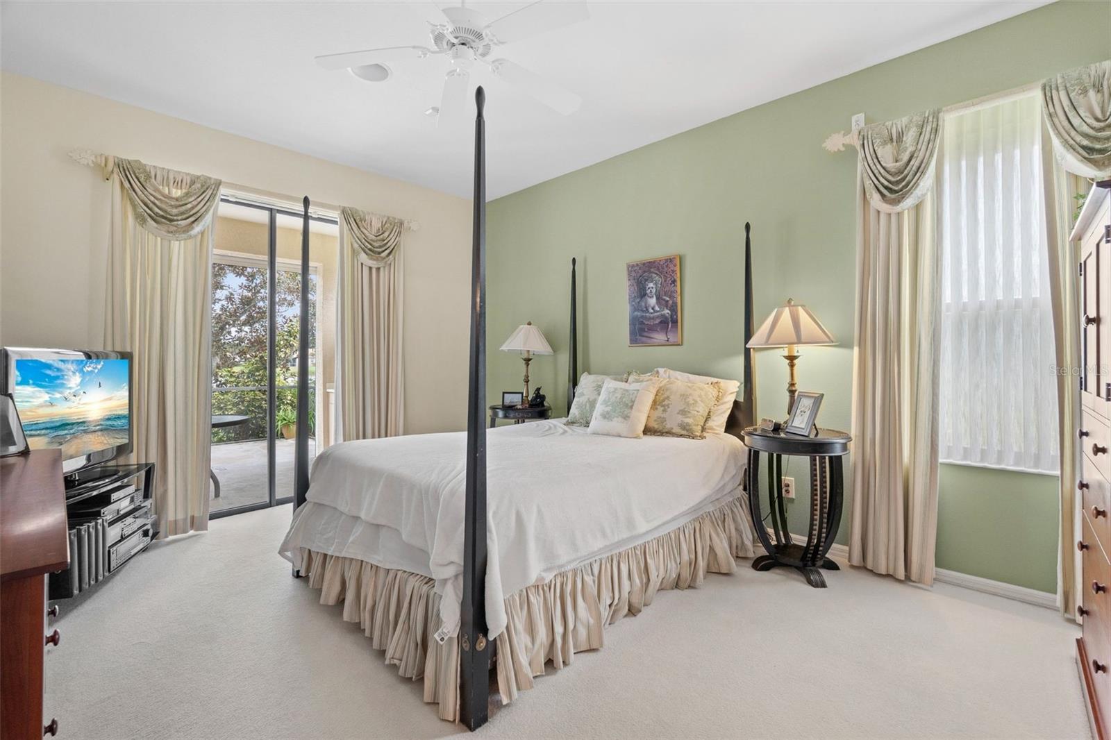 8037 STIRLING FALLS CIR