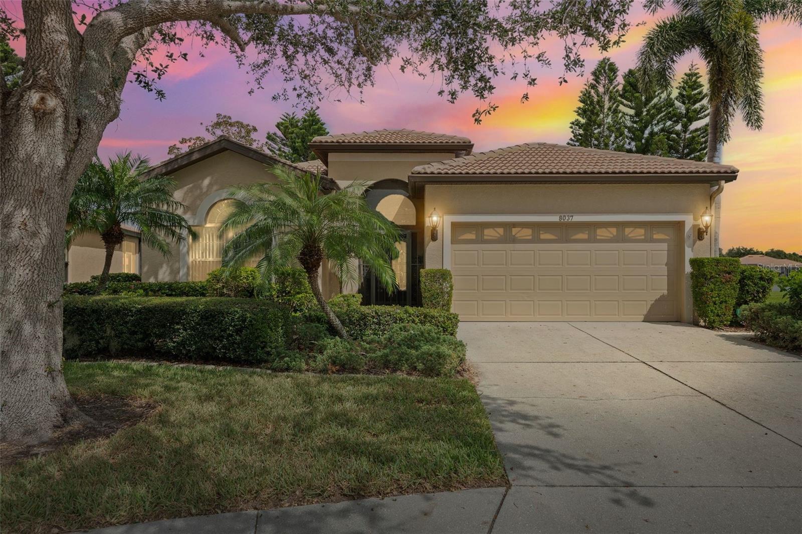 8037 STIRLING FALLS CIR