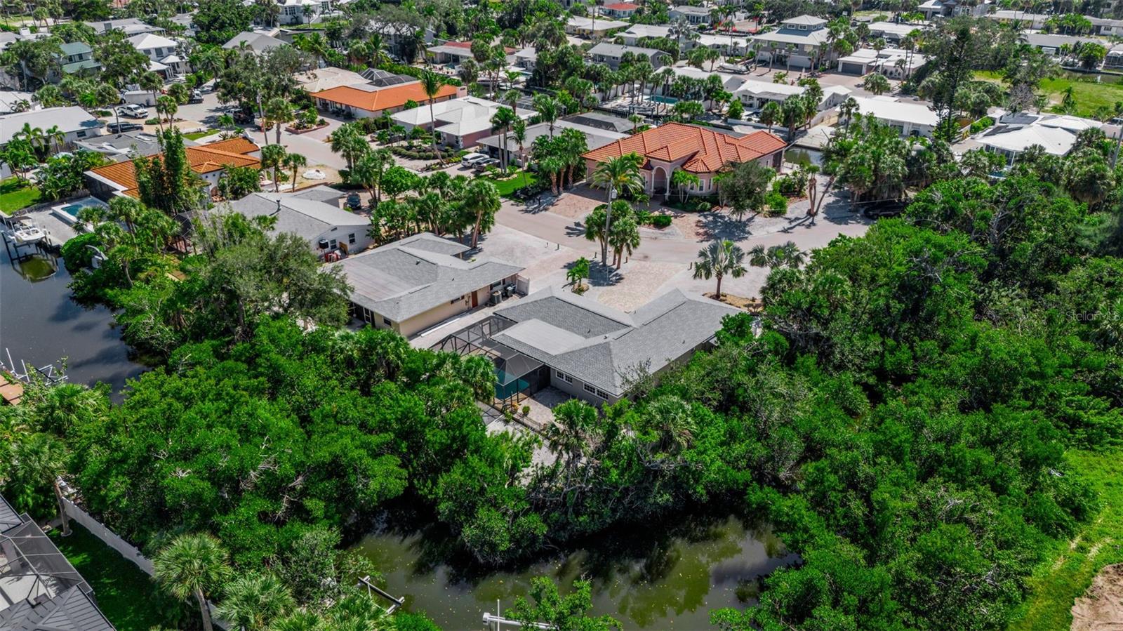 307 AVENIDA DE PARADISIO