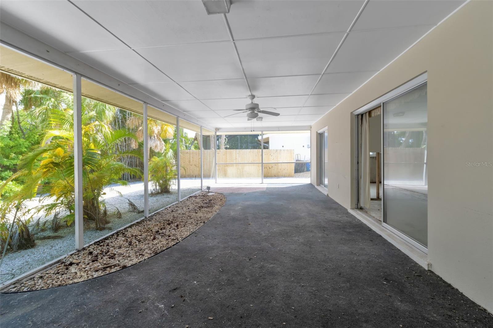 315 AVENIDA DE PARADISIO